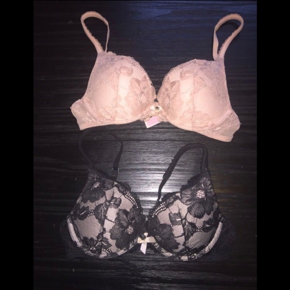 Victoria's Secret Other - Victoria’s Secret Push-up Bra 32C Lot (NWOT) Victoria's Secret Other - Victoria’s Secret Push-up Bra 32C Lot (NWOT)